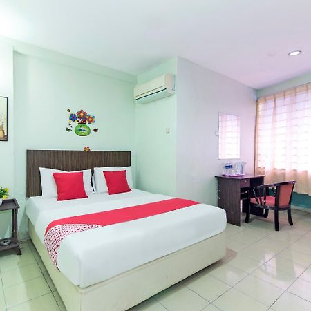 Oyo 329 Suntex Hotel Ampang  Exterior photo